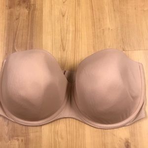 Women’s Cacique Nude Strapless Bra Size 44H